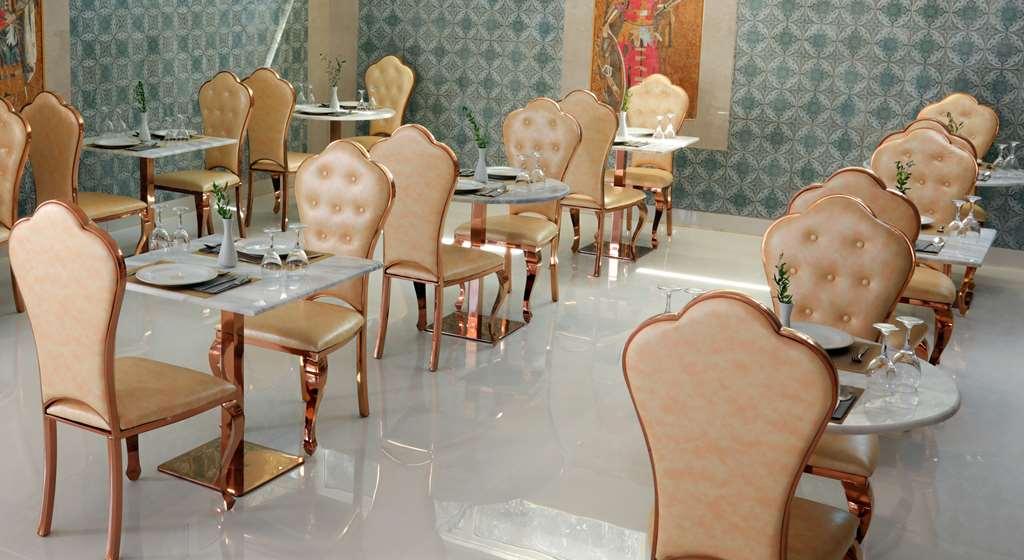 Kairaba Mythos Palace - Adults Only Kouspádhes Restaurant bilde